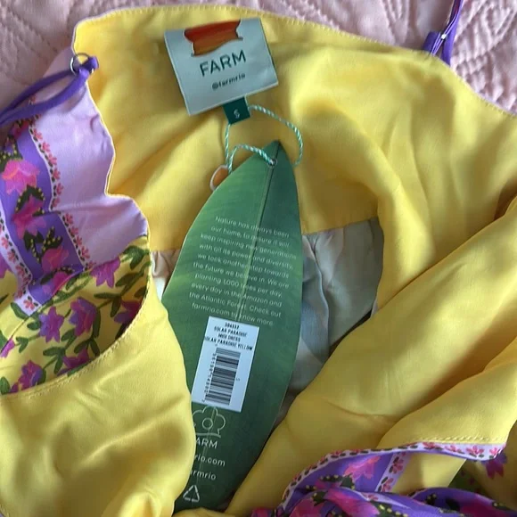 NWT FARM RIO MIDI DRESS - Picture 8 of 8